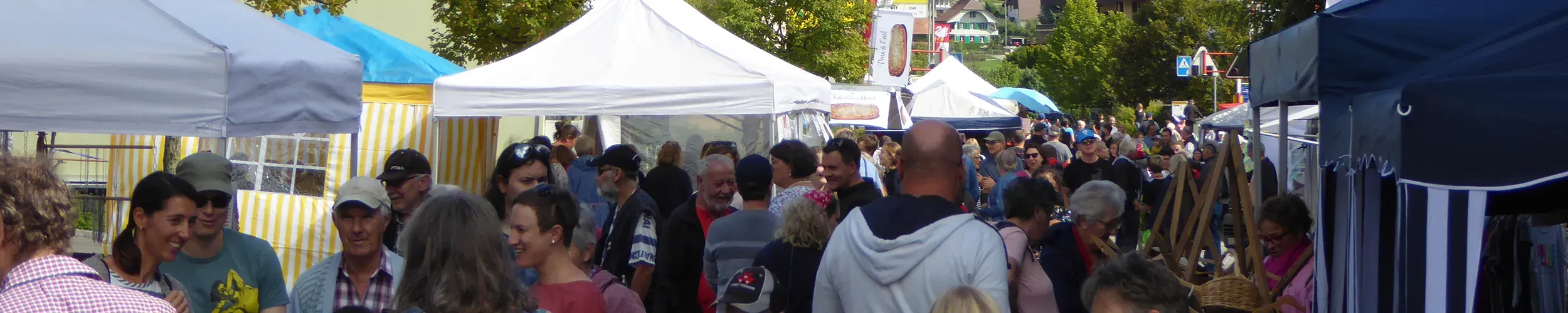 Toffemärit Dorfmärit Dorfmarkt lokaler Gewerbeverein KMU Toffen-Kaufdorf plus